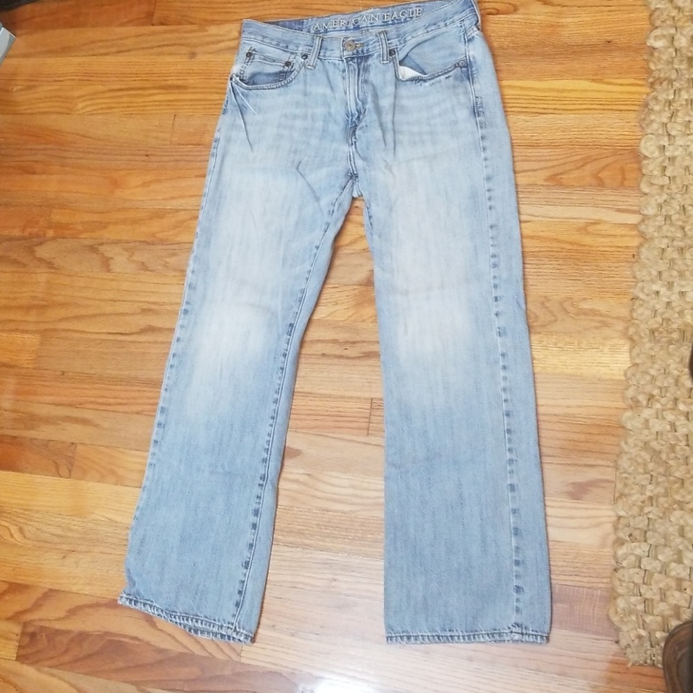 American eagle 32x32 jeans